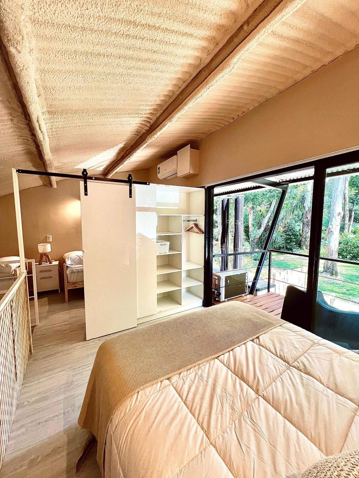 Lodge Sol De Abril